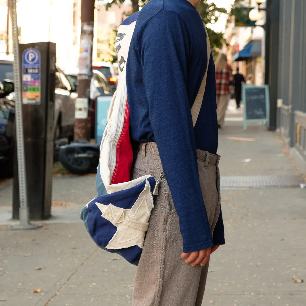 #8 boston bag