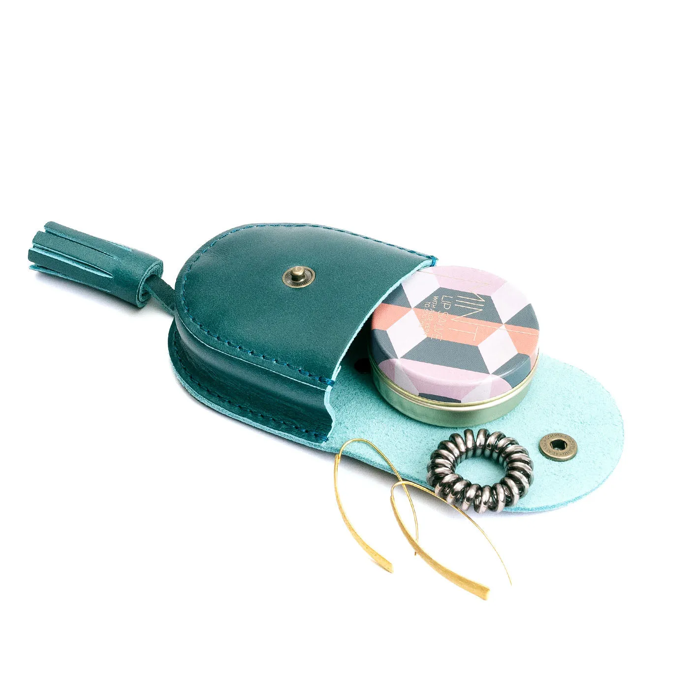 'Almost Perfect' Nimbus Pouch
