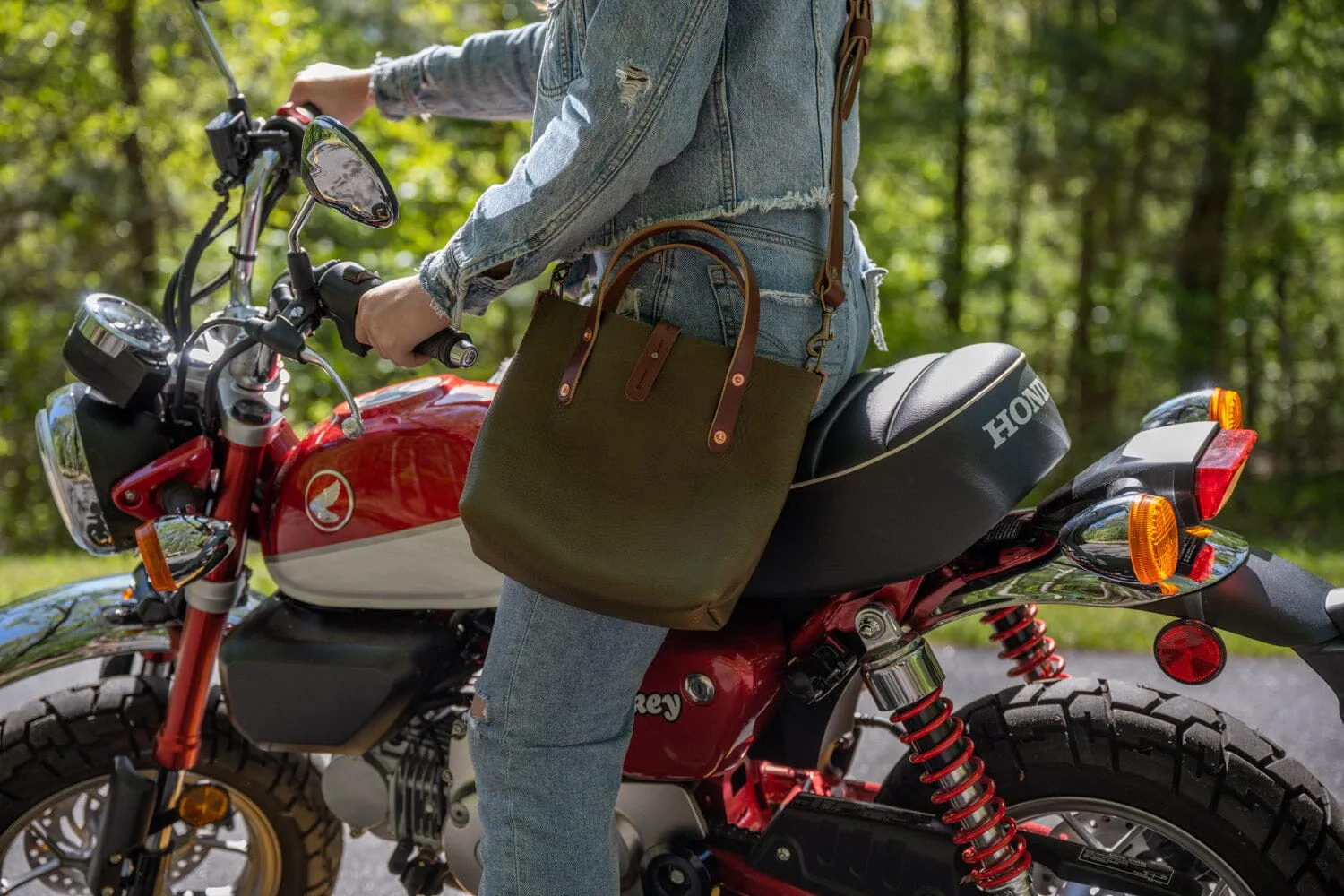 AVERY LEATHER TOTE BAG - MINI CROSSBODY - OLIVE