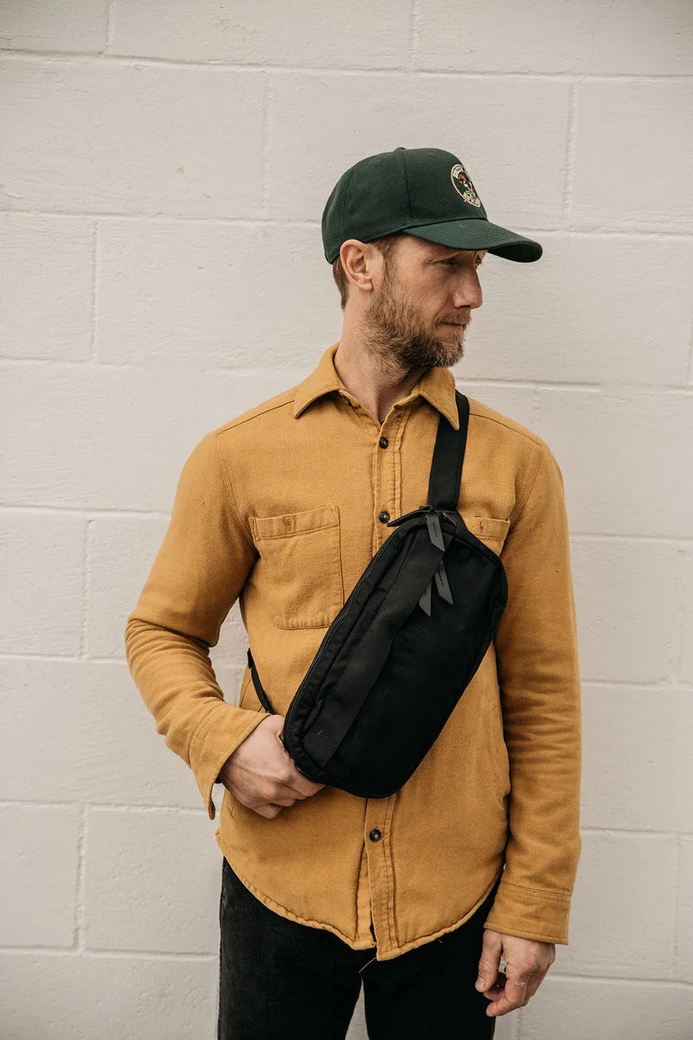 Canyon Crossbody Pack - Onyx (Waxed Canvas)