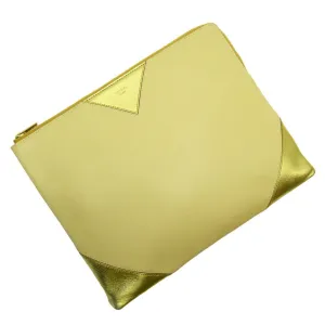 CELINE Clutch bag Leather Yellow x Gold Men's Women's t18970a