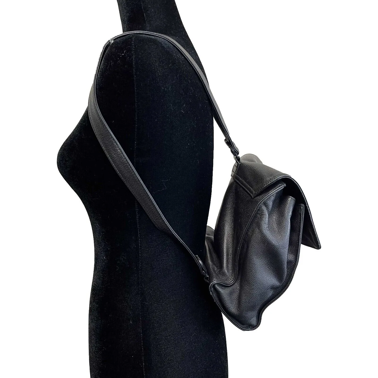 Chanel Vintage 90's Caviar CC Black Backpack Bag