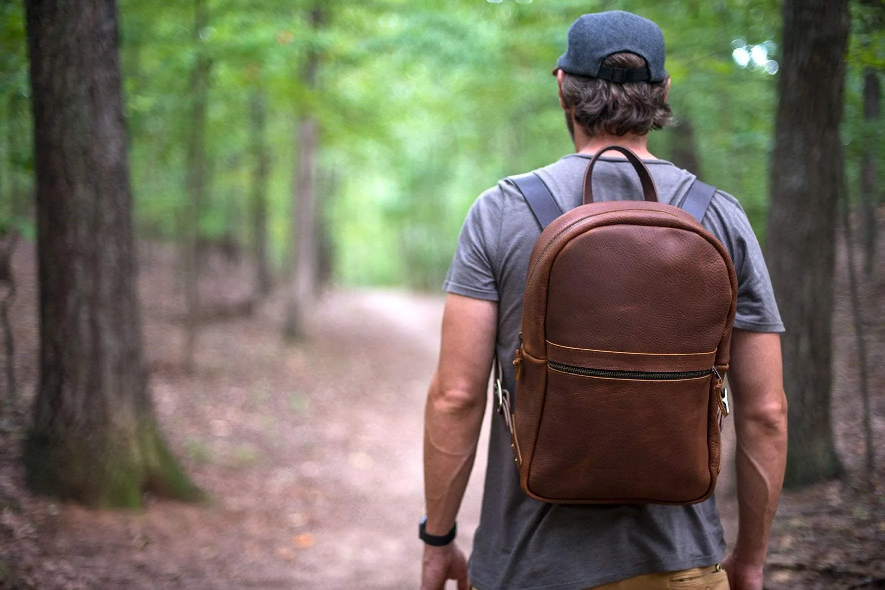 CLASSIC ZIPPERED LEATHER BACKPACK (RTS)