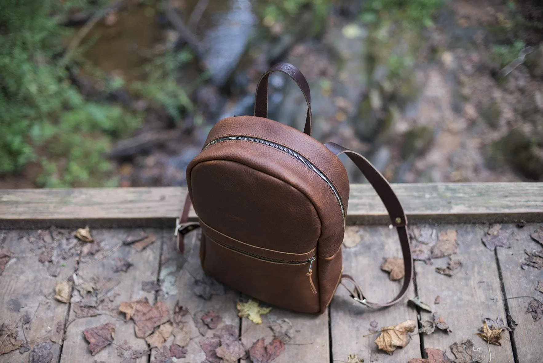CLASSIC ZIPPERED LEATHER BACKPACK (RTS)