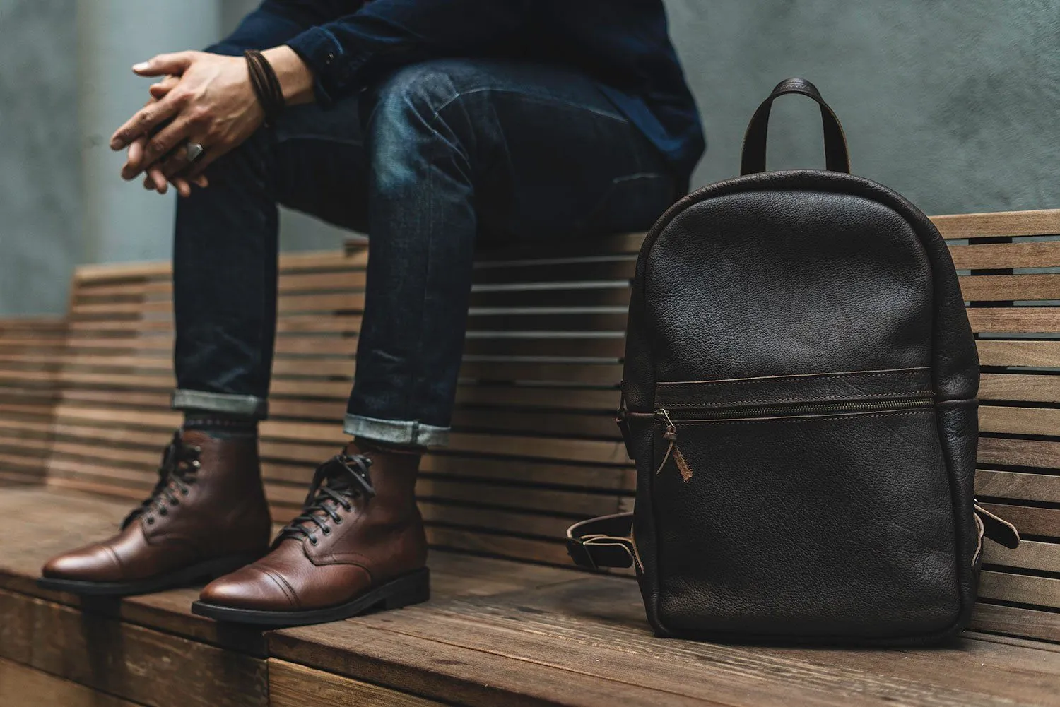 CLASSIC ZIPPERED LEATHER BACKPACK (RTS)
