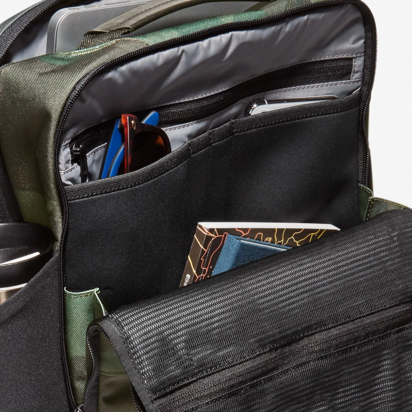Cole Haan Men's ZERØGRAND Slim Convertible Backpack