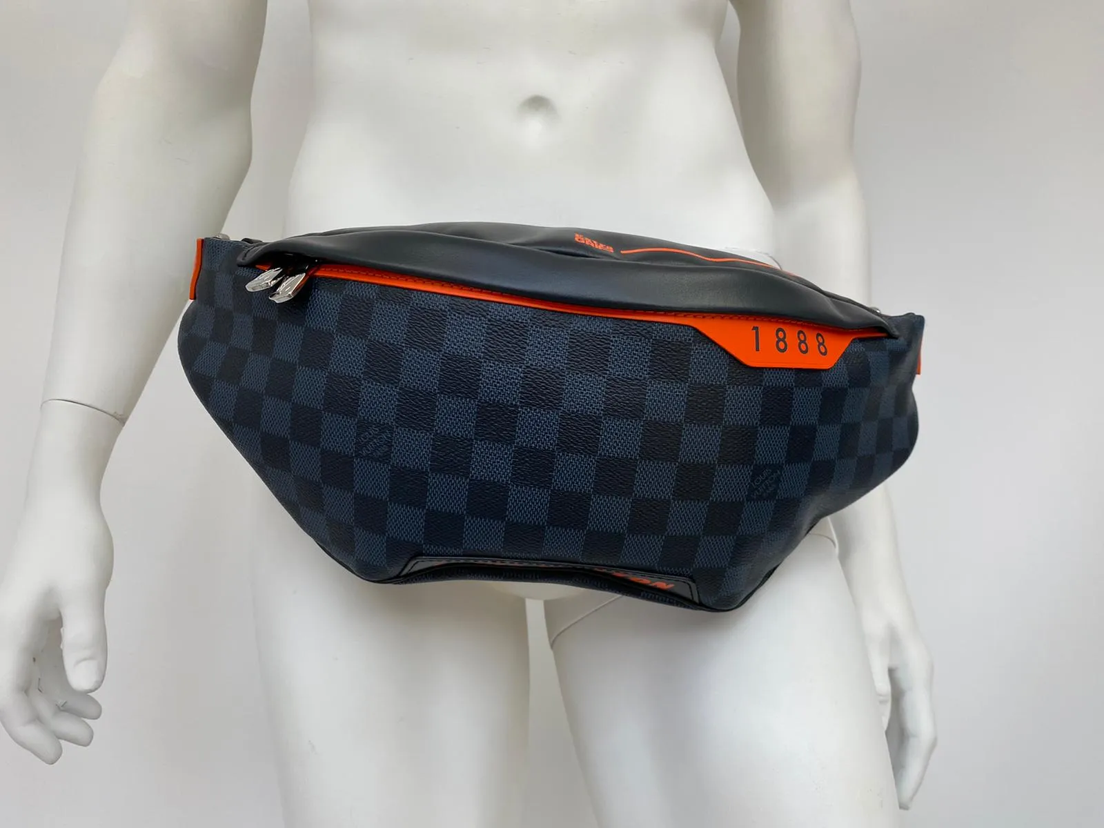 Discovery Bumbag Damier Cobalt Race