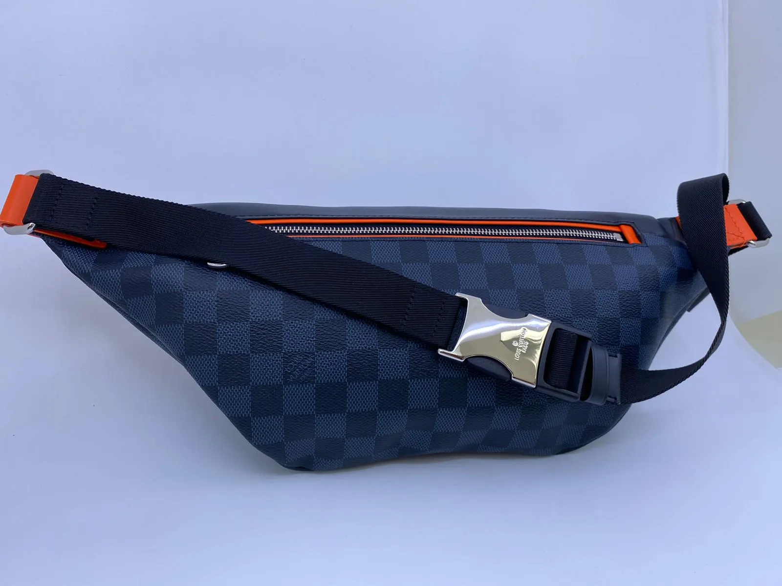 Discovery Bumbag Damier Cobalt Race