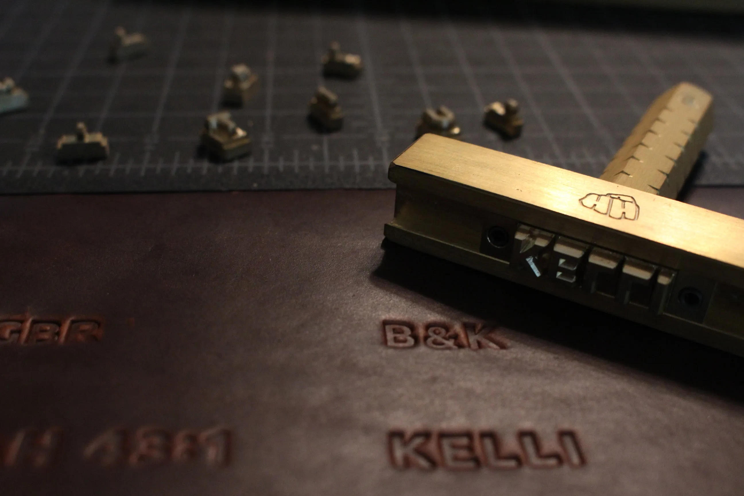 EDC Wallet - Folklore
