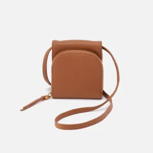 Fern Wallet Crossbody In Pebbled Leather - Warm Honey