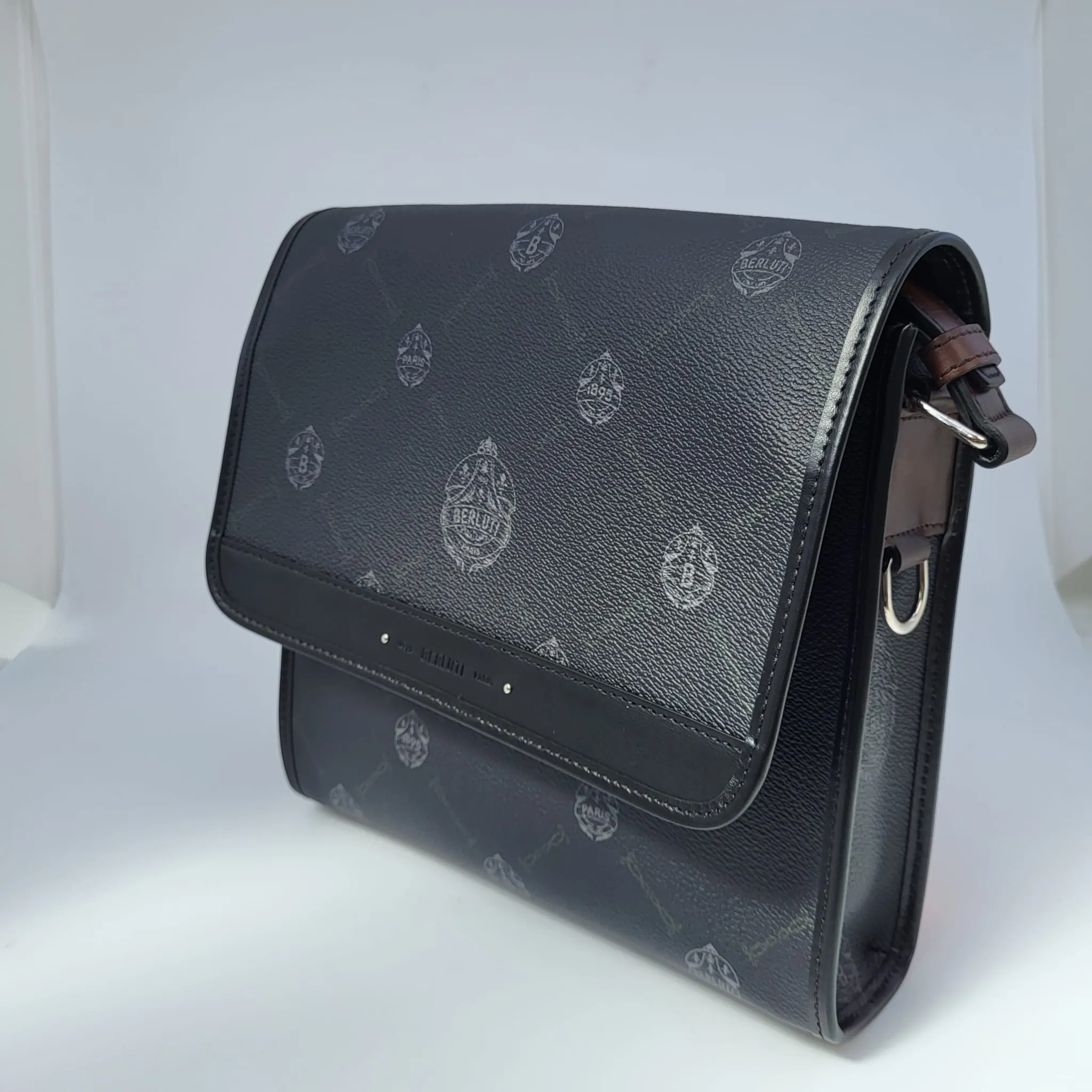 Flaneur PM Messenger Bag