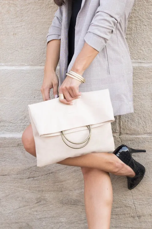 Fold-over O  Clutch