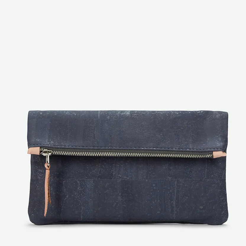 GiGi Versatile Cork Clutch - Moonlight Grey