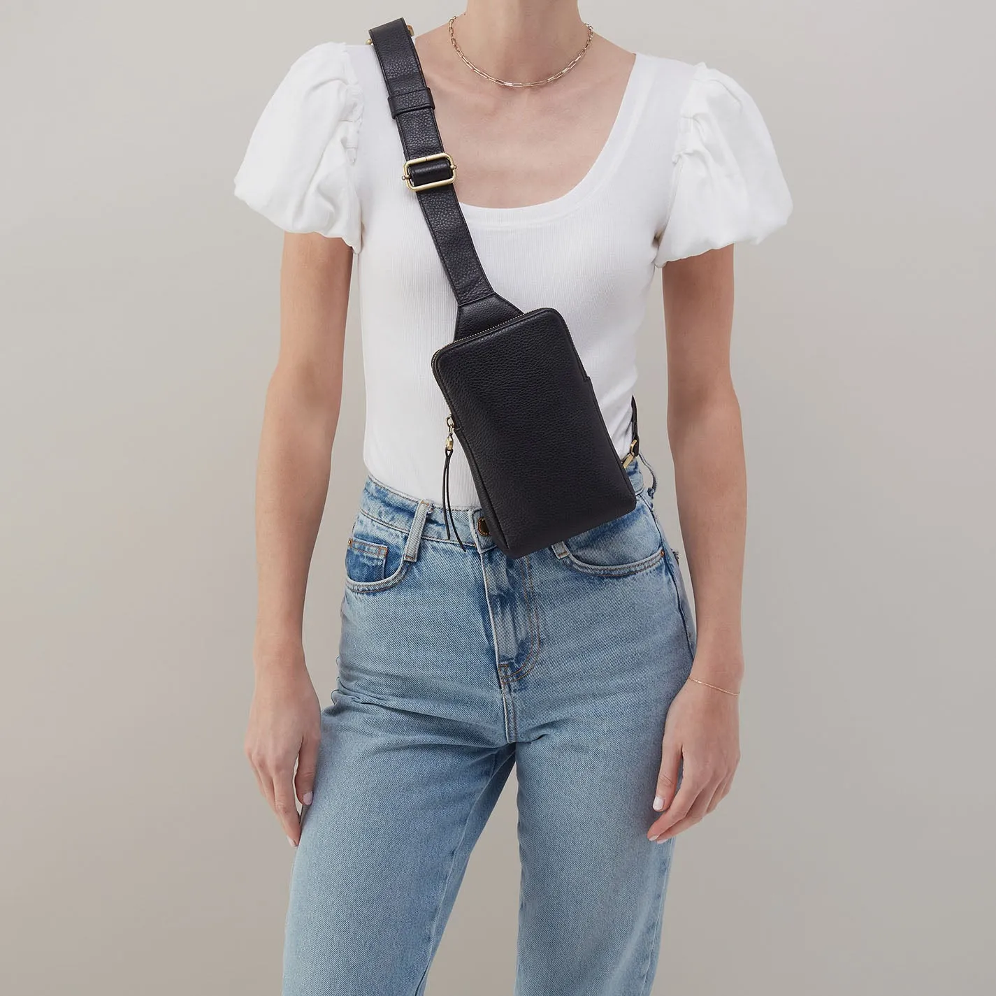 Grant Sling In Pebbled Leather - Black