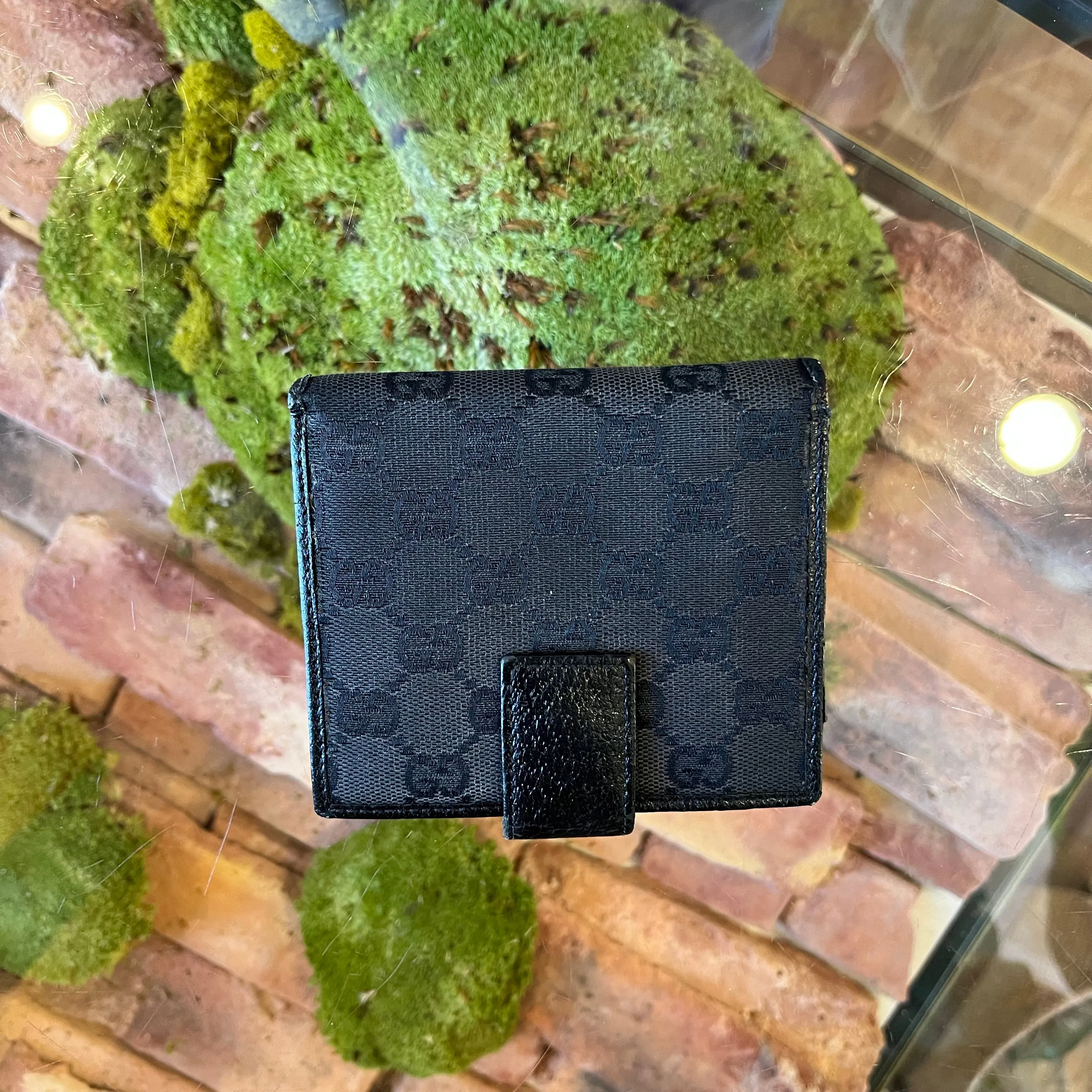 GUCCI Eclipse GG Supreme Black Canvas Wallet