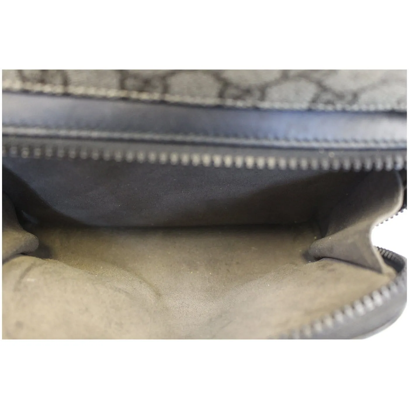 GUCCI GG Monogram Supreme Backpack Bag 429020