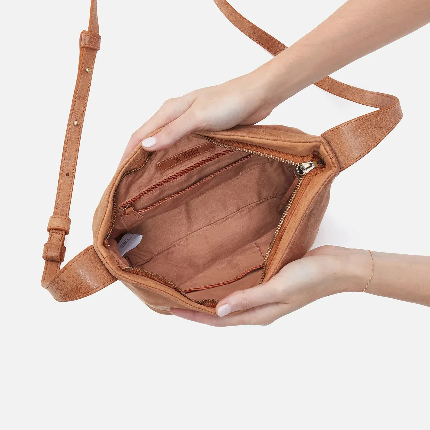 Hobo Colette Crossbody
