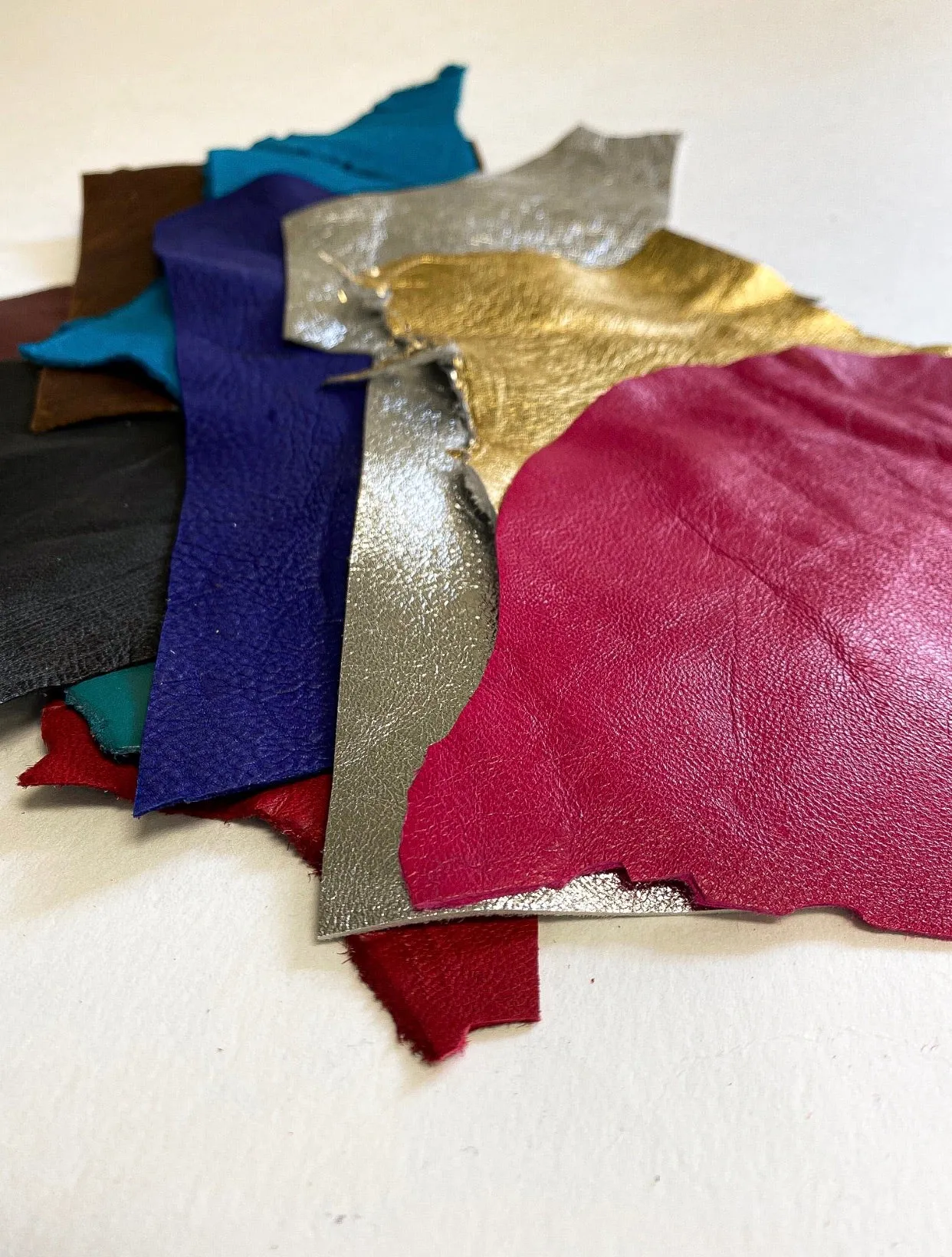 Lightweight leather scraps