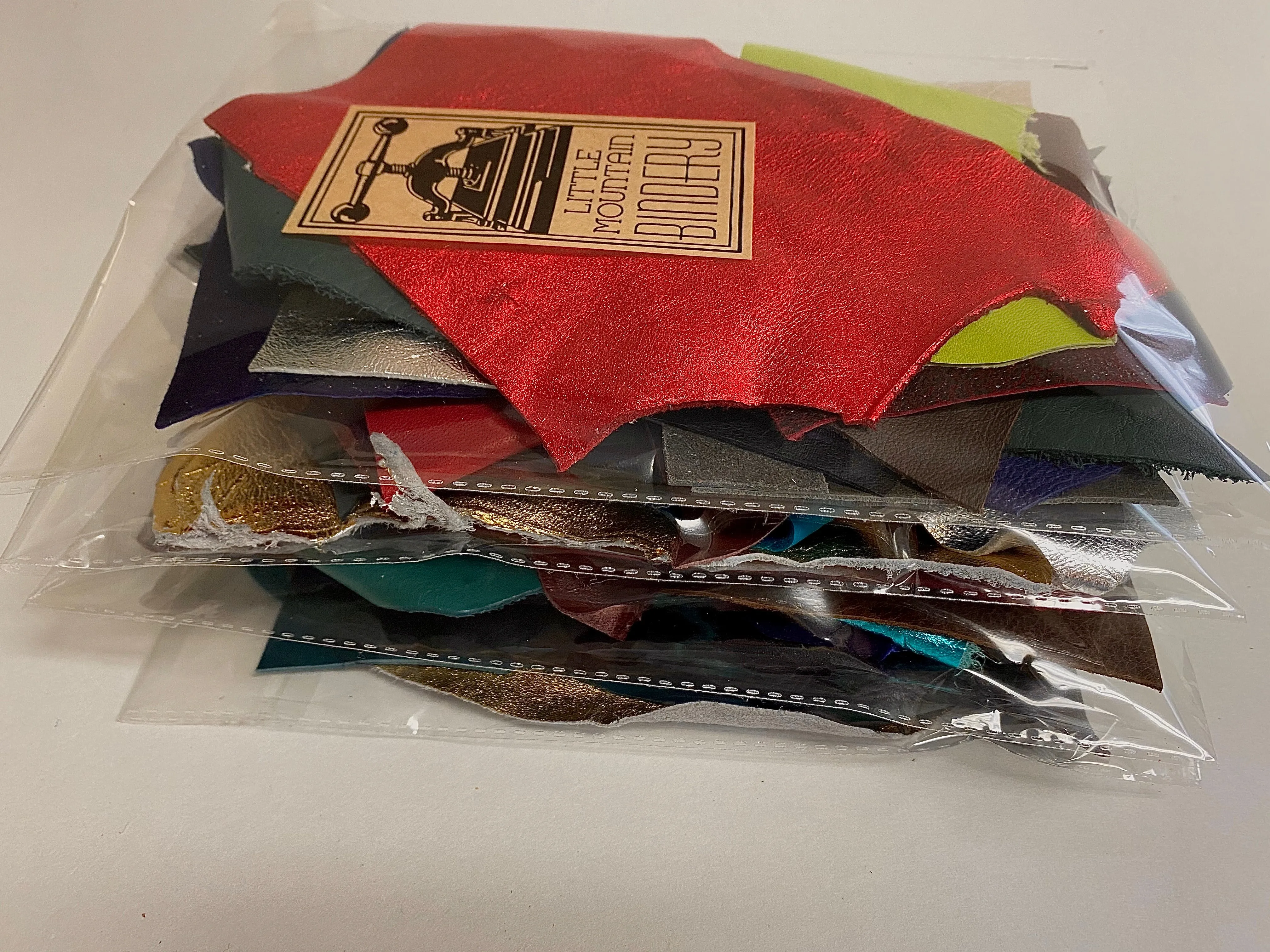 Lightweight leather scraps
