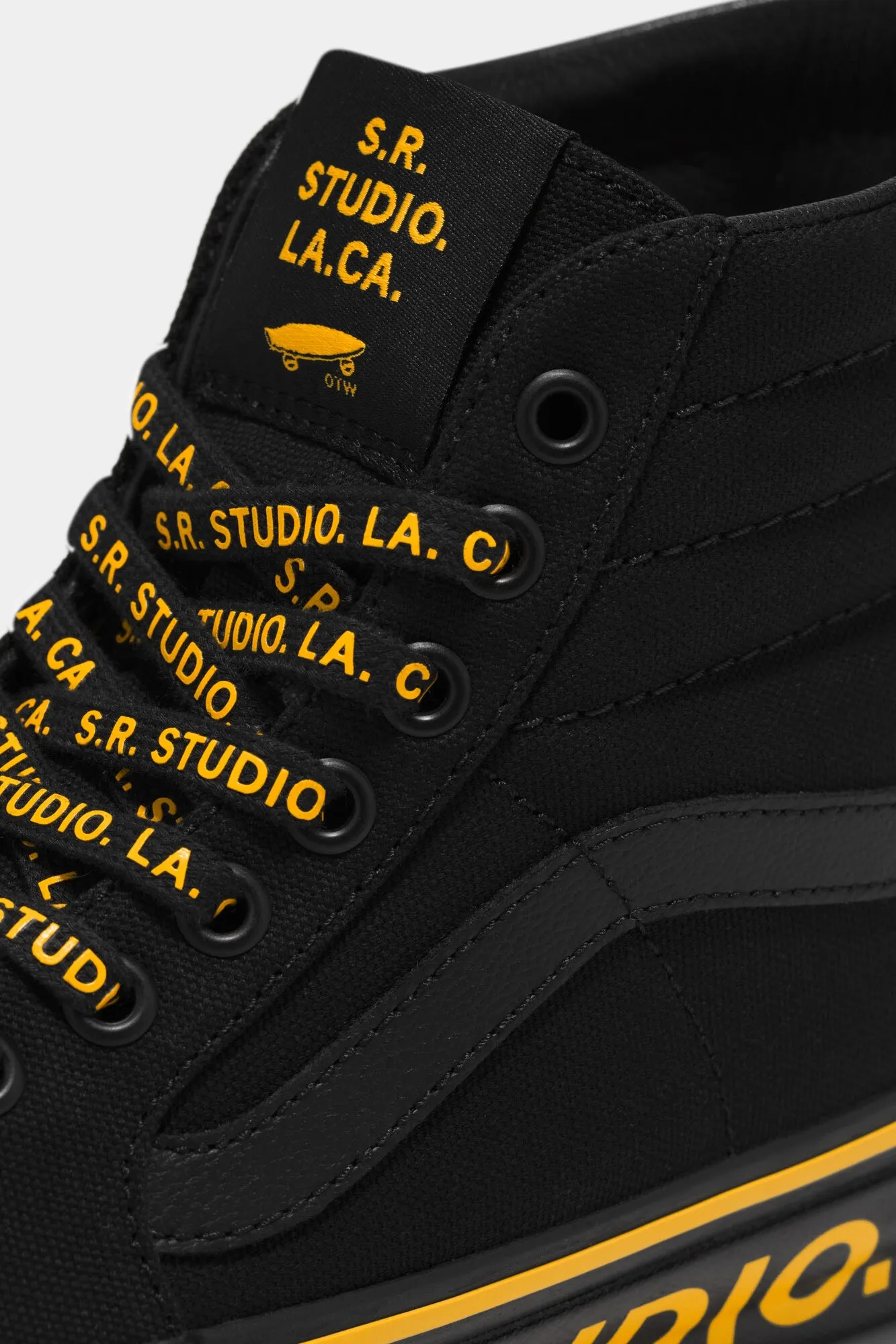 LOGO SK8-HI 38