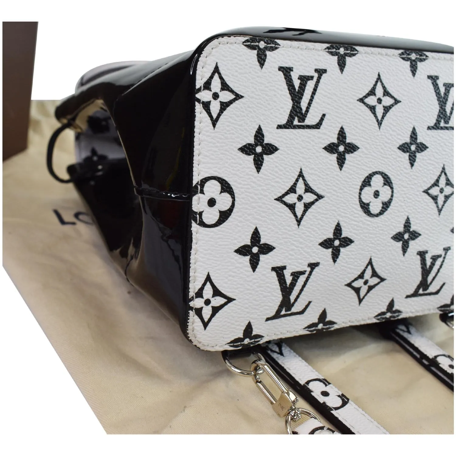 LOUIS VUITTON Hot Springs Monogram Vernis Leather Backpack Black/White