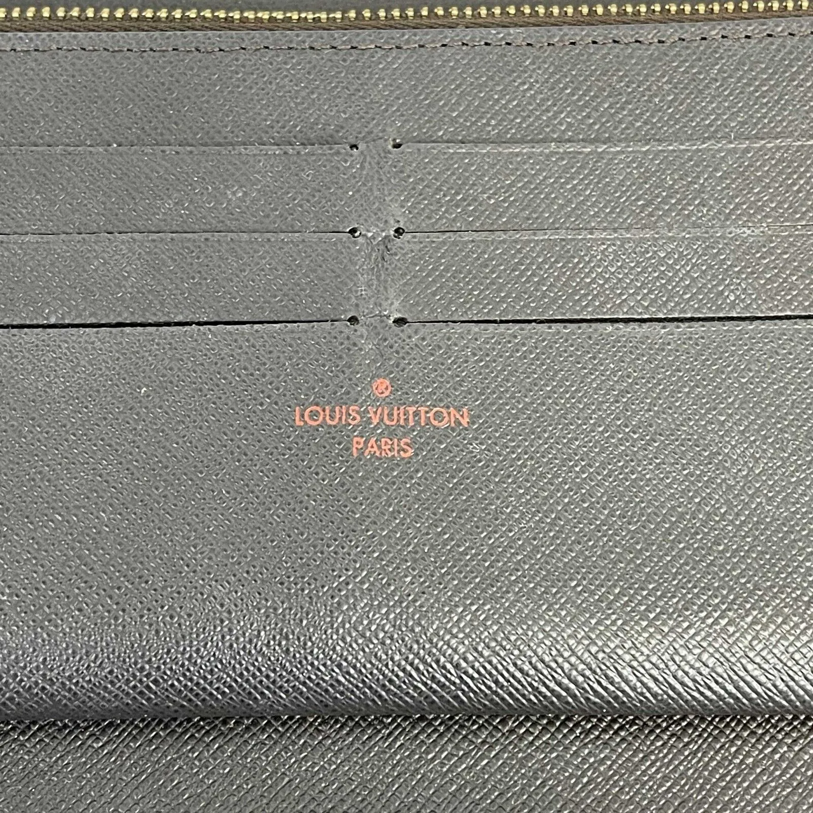 Louis Vuitton - Large Zippy Wallet Damier Ebene Organizer Wallet