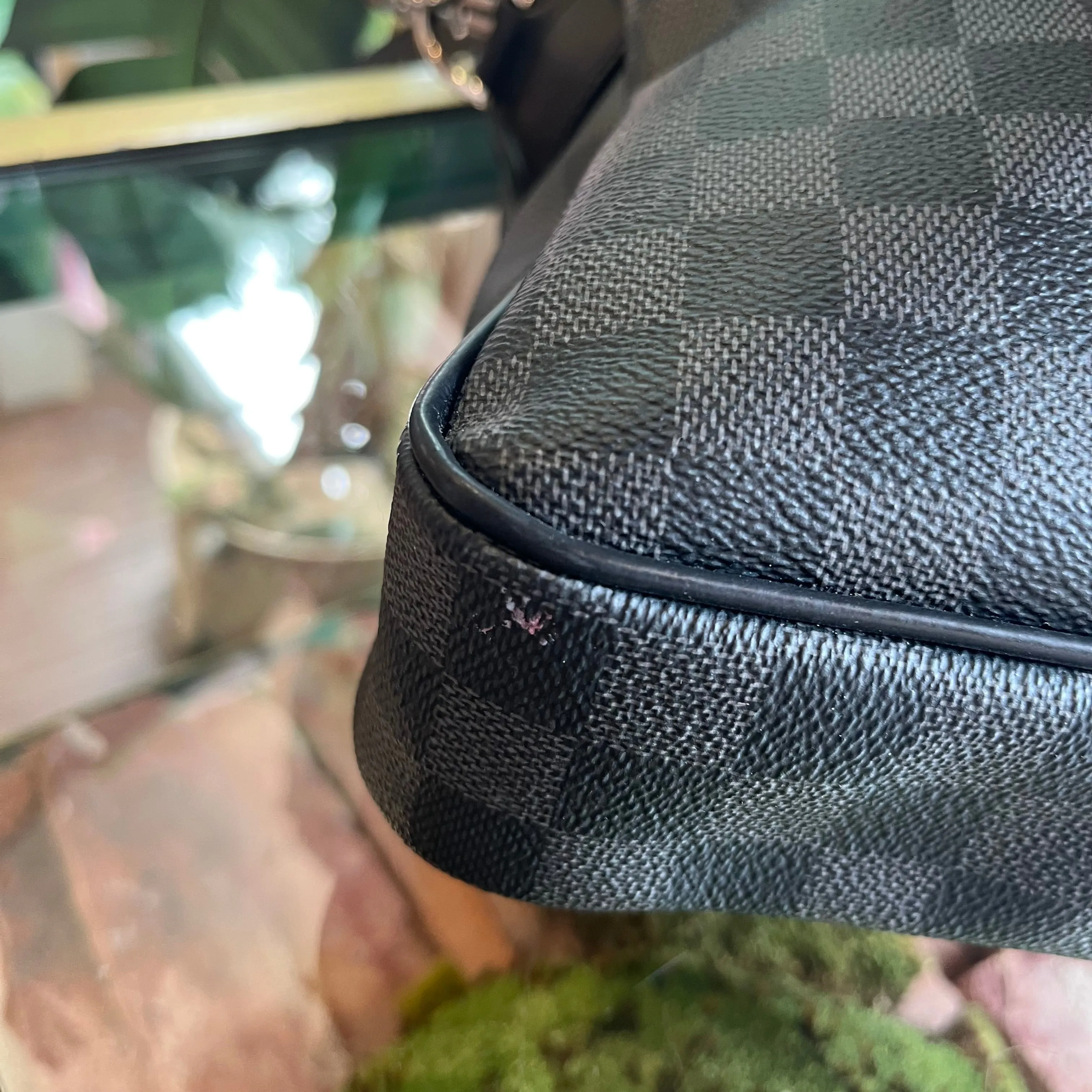LOUIS VUITTON Porte Documents Voyage Damier Graphite Messenger