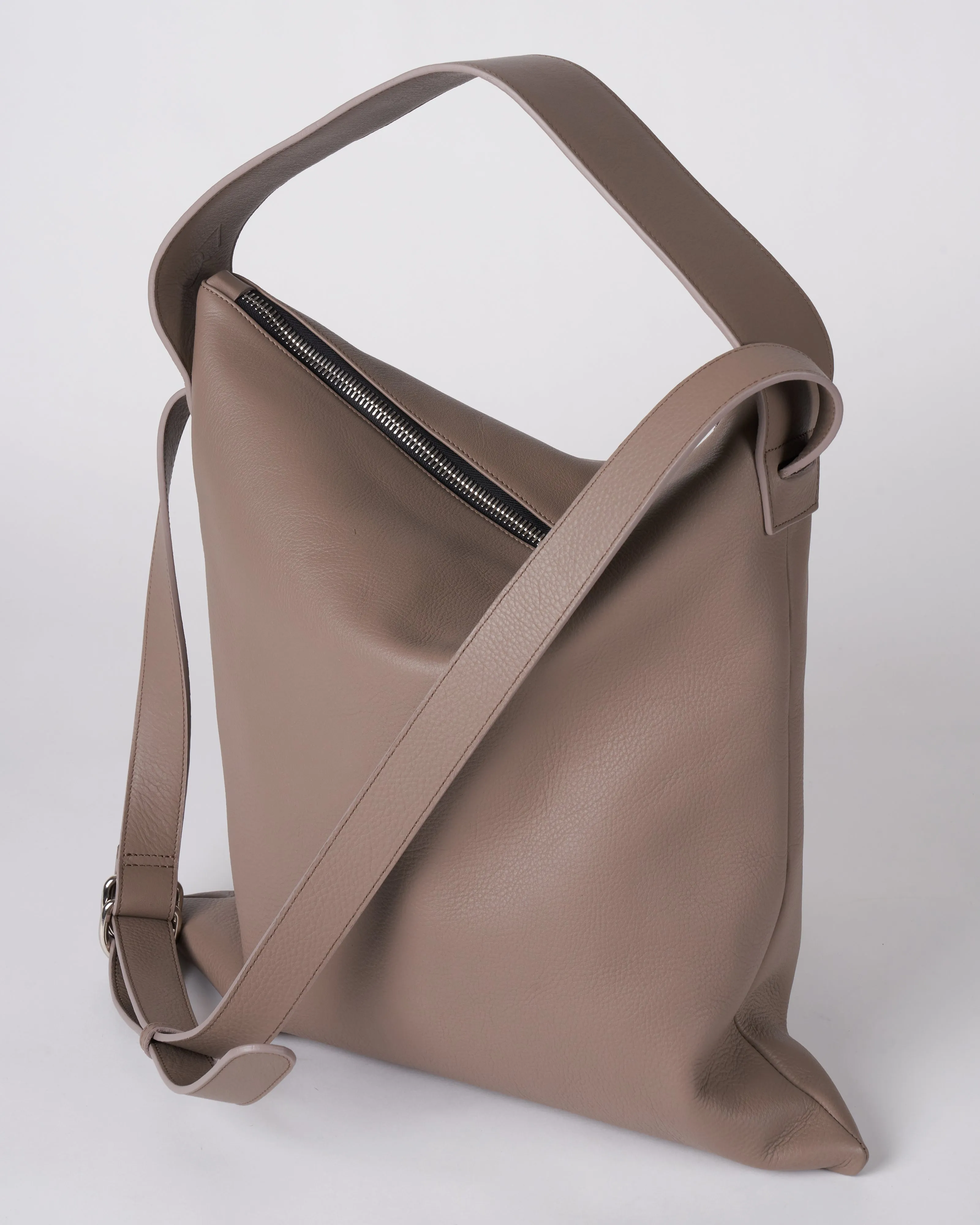 maj shoulder/crossbody - acacia leather