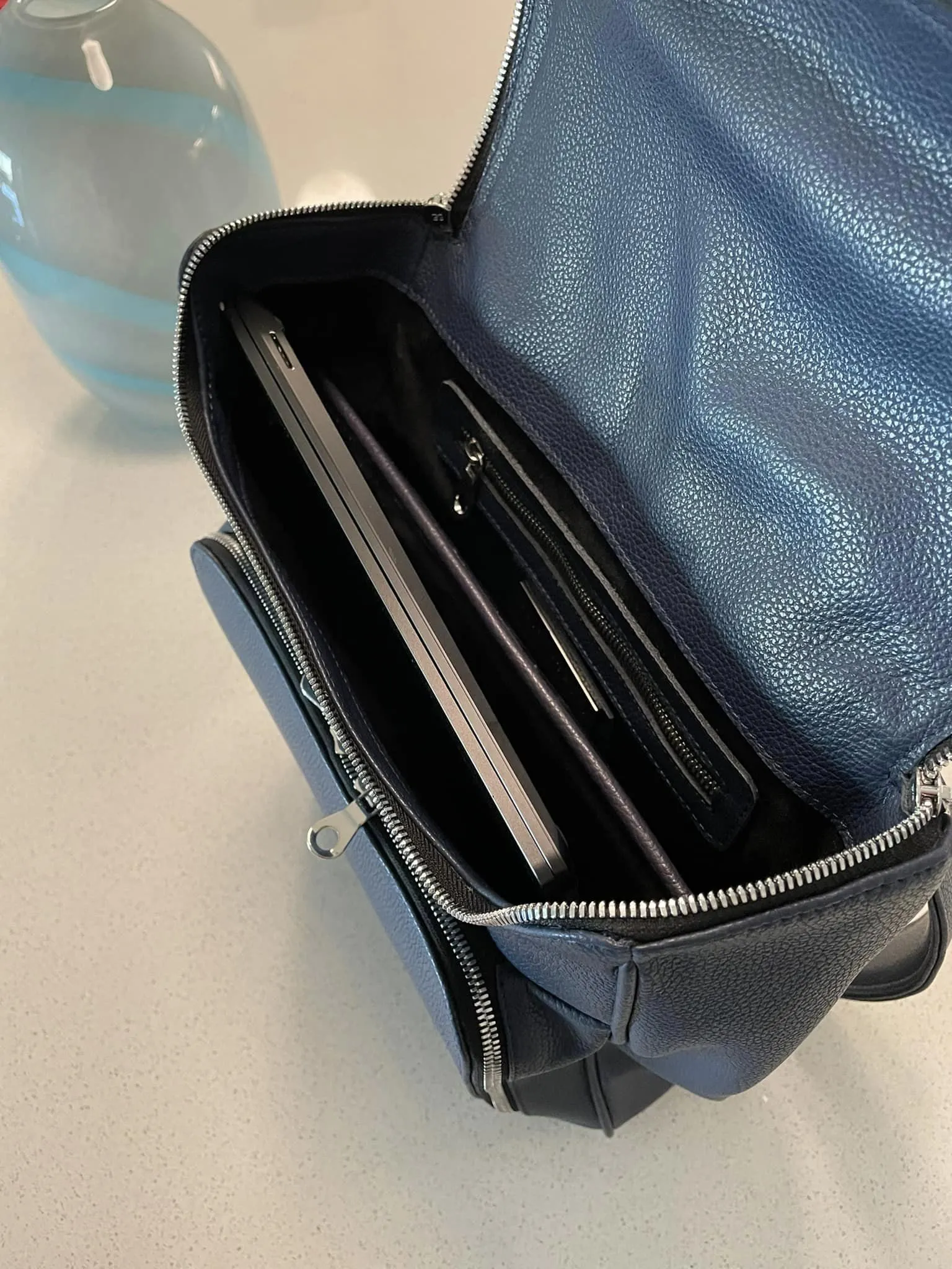 Medium Laptop Pack - Gray Pebble