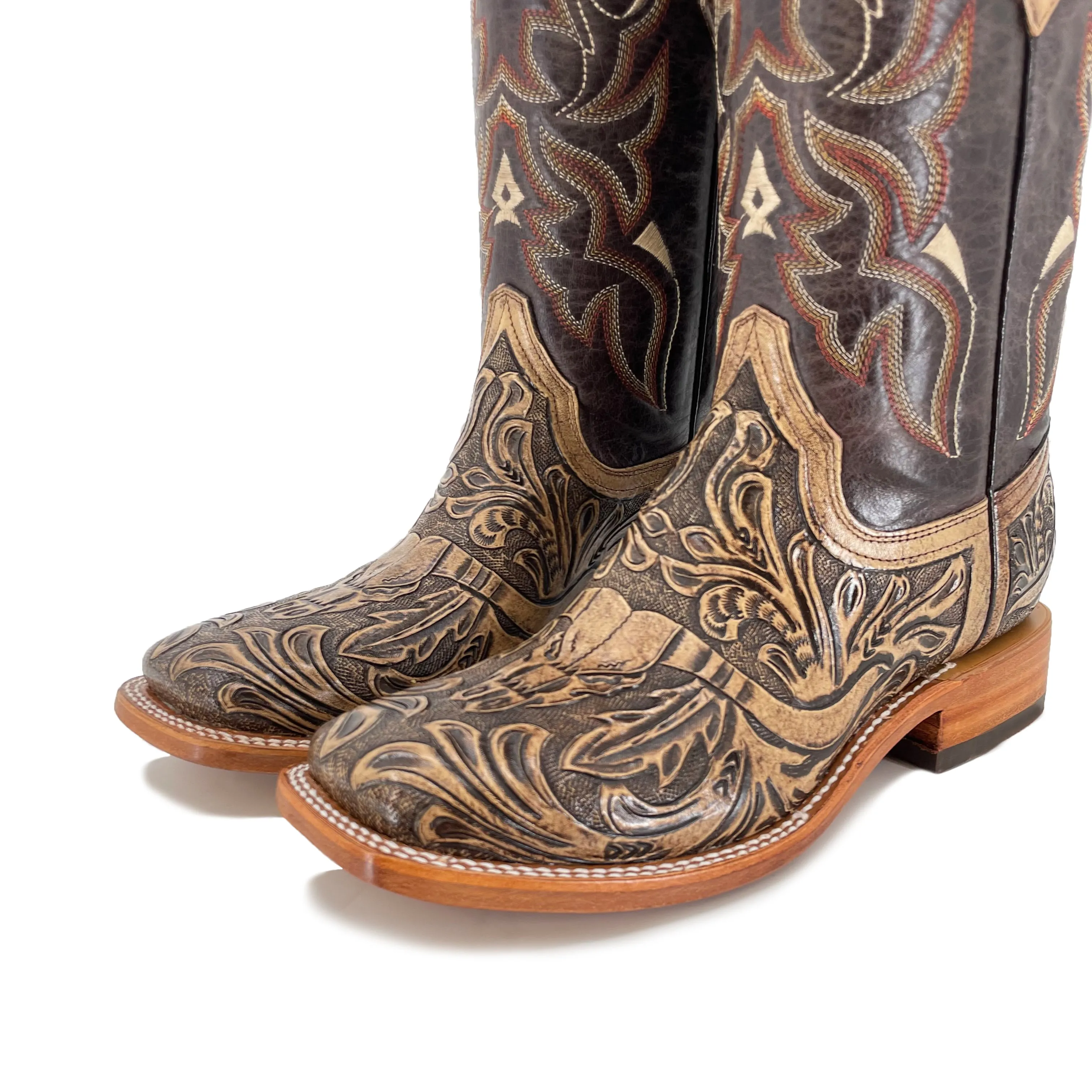 Men's Bulldog Handtooled Boots - Long Horn Rustic
