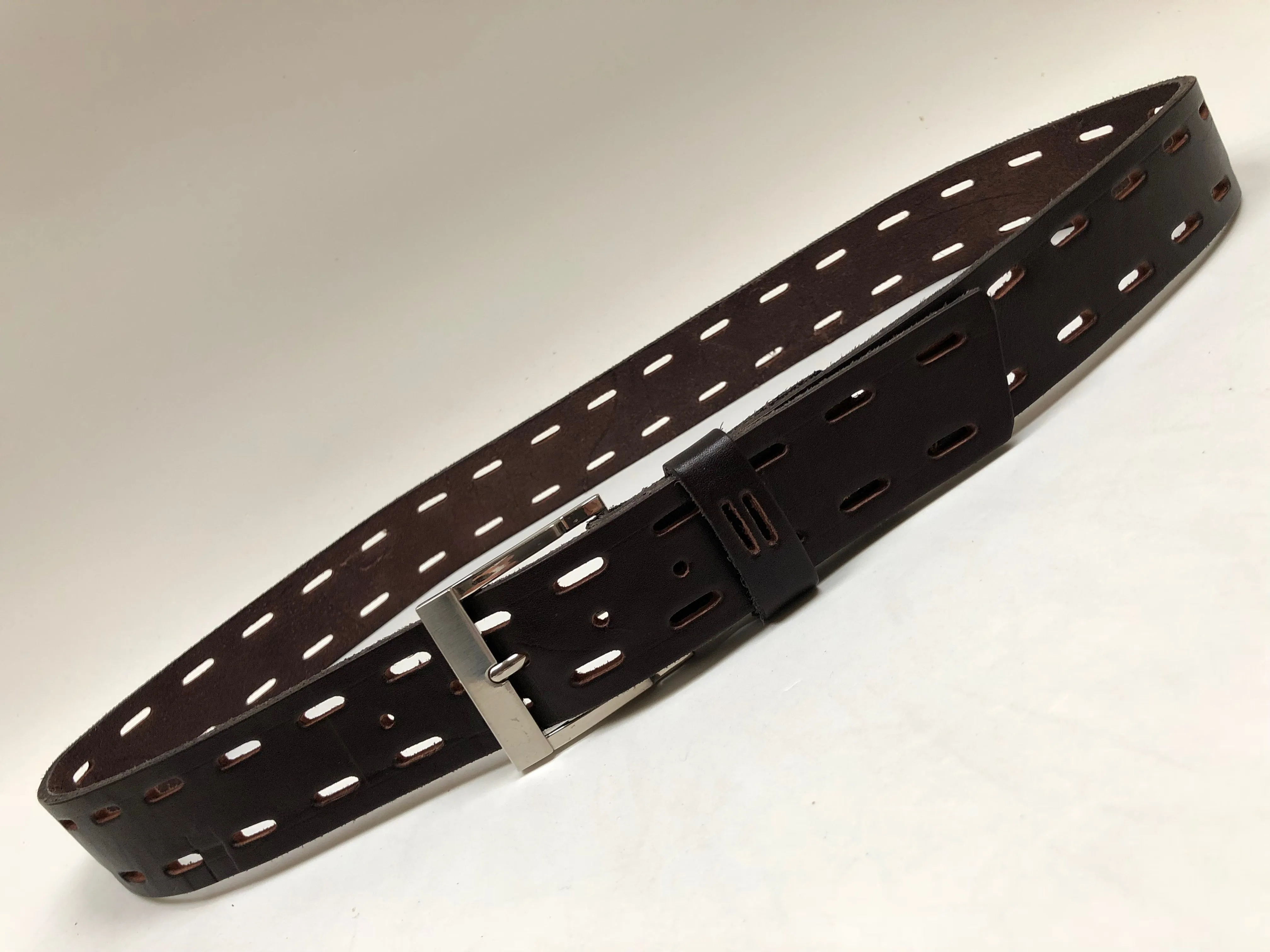 Men's Dark Brown Leather Belt with Silver Tone Buckle 38A7