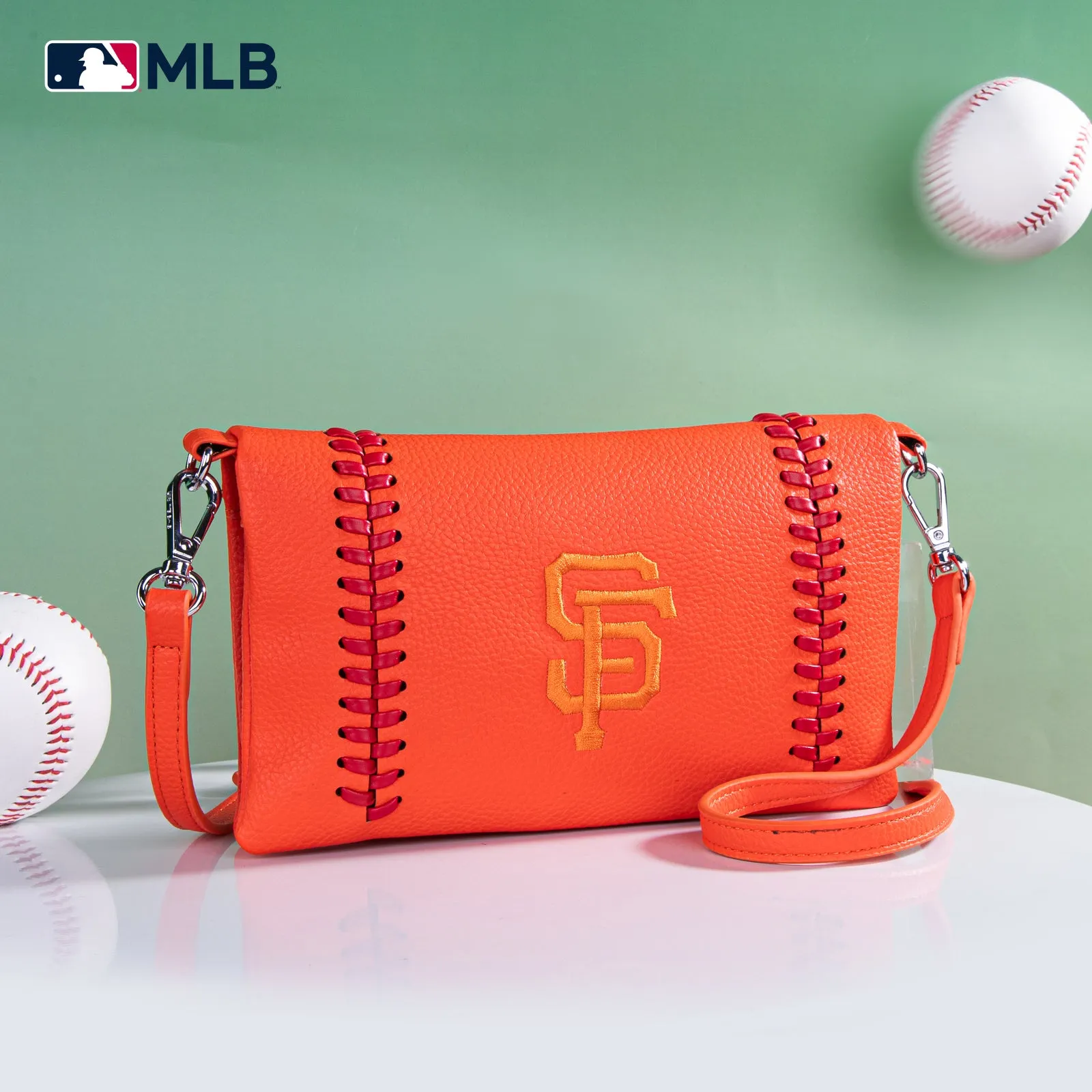 MLB-SF106  MLB San Francisco Giants Team Bi-Fold Clutch/Crossbody