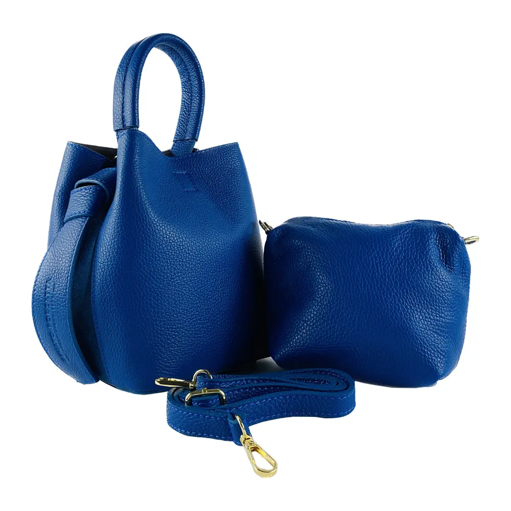 RB1006CH | Bucket Bag with Clutch in Genuine Leather Made in Italy. Shoulder bag with shiny gold metal lobster clasp attachments - Royal Blue - Dimensions: 16 x 14 x 21 cm   Handle 13 cm