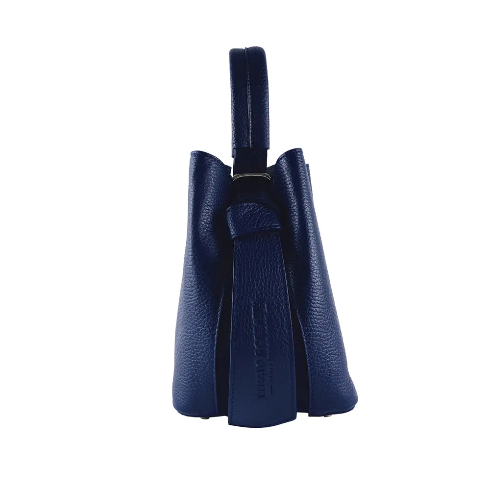 RB1006D | Bucket Bag with Clutch in Genuine Leather Made in Italy. Shoulder bag with shiny gold metal lobster clasp attachments - Blue color - Dimensions: 16 x 14 x 21 cm   Handle 13 cm