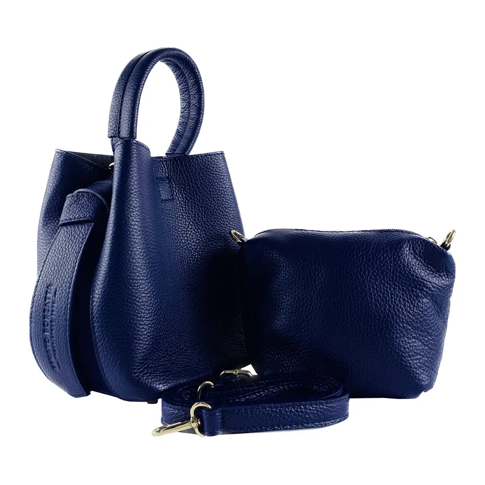 RB1006D | Bucket Bag with Clutch in Genuine Leather Made in Italy. Shoulder bag with shiny gold metal lobster clasp attachments - Blue color - Dimensions: 16 x 14 x 21 cm   Handle 13 cm