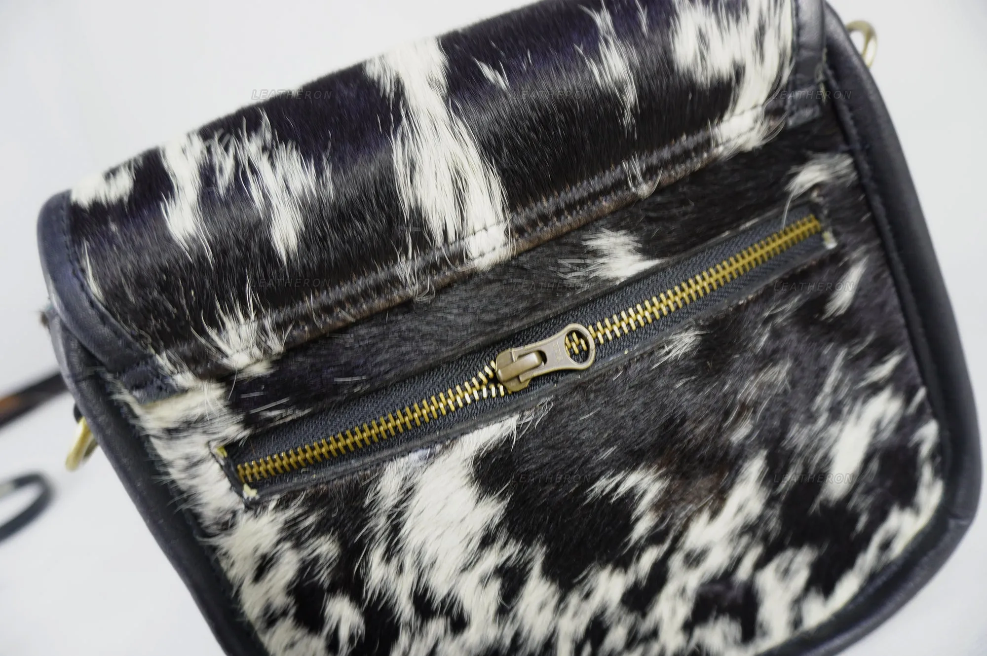 Real Cowhide Leather Cross Body Ladies Bag with Adjustable Shoulder Strap