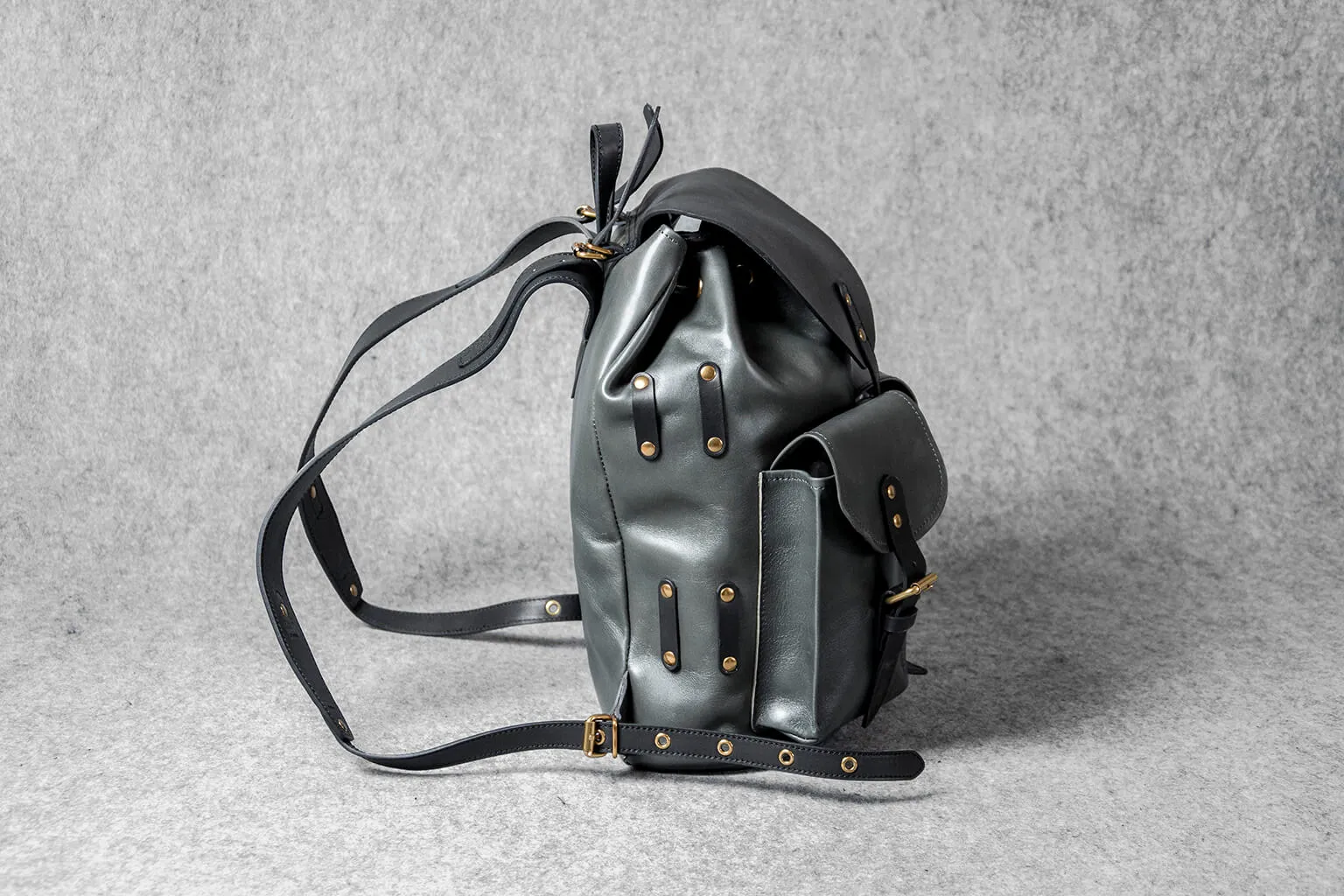 RETRO MOTORCYCLE BACKPACK MINI - black