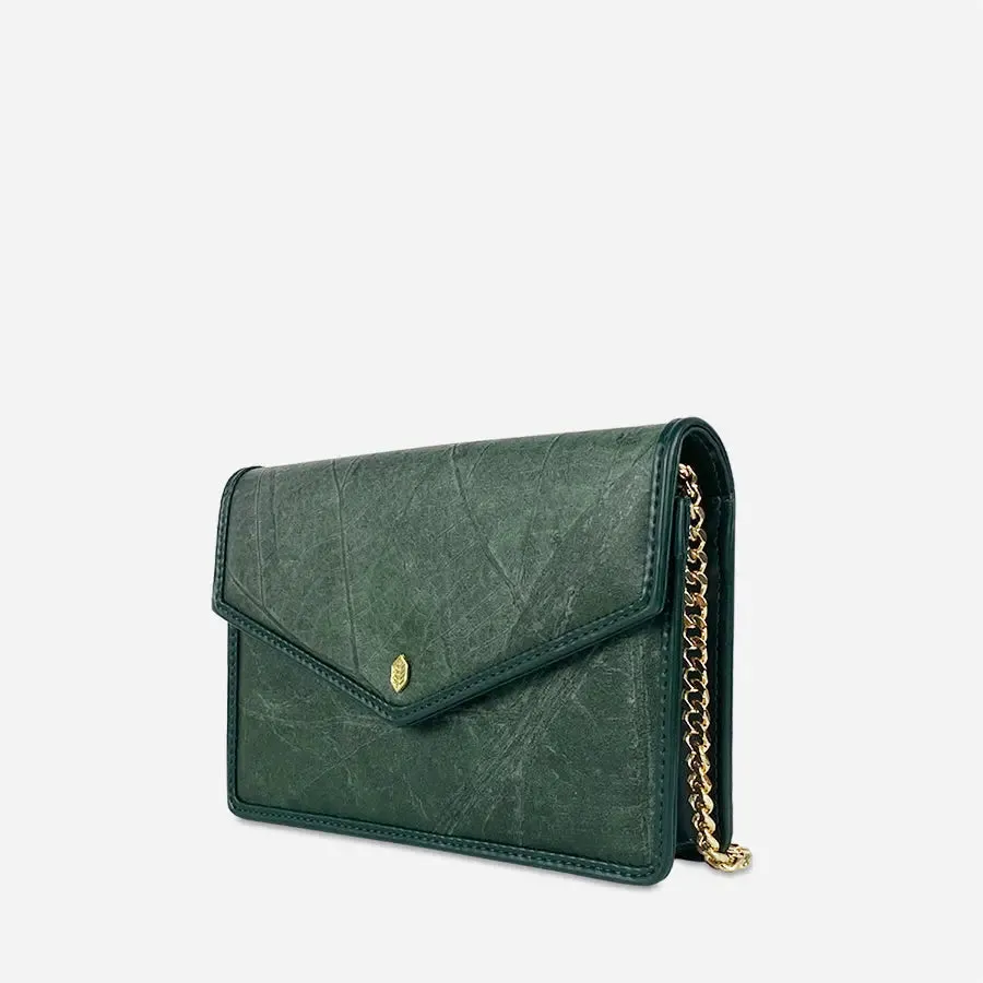 Vegan bag with chain made of leaves Margot