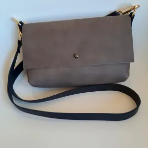 Wolf Leathers Crossbody Purse