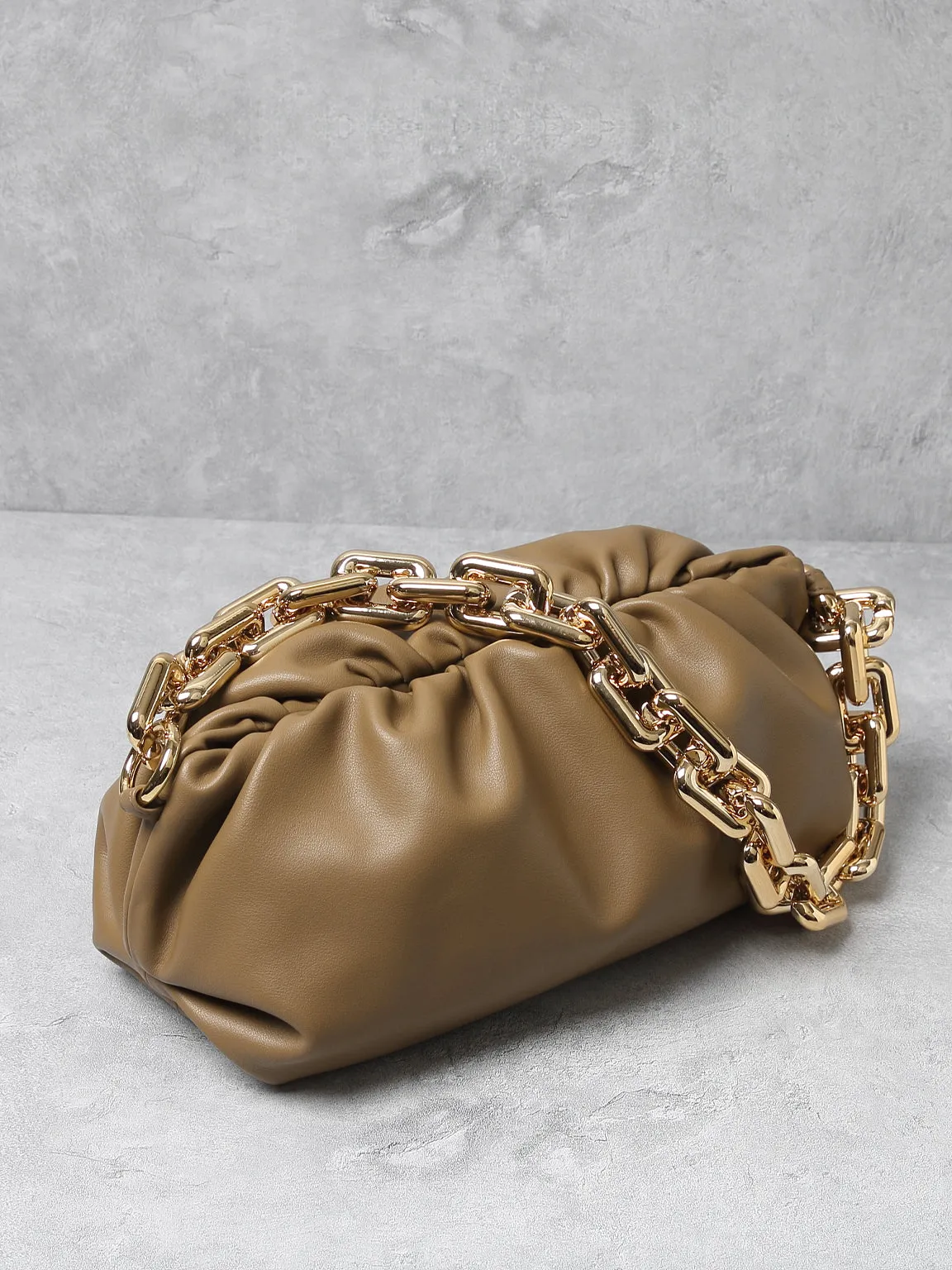 Women's Cloud Clutch Shoulder Bag Ruched Pouch Golden Chunky Chain Bag